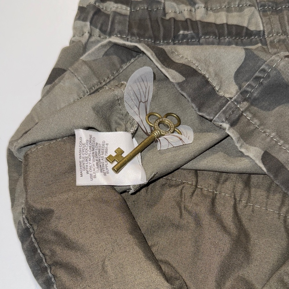 a.n.a Women's‎ Green Camouflage Utility Jacket - Picture 8 of 11